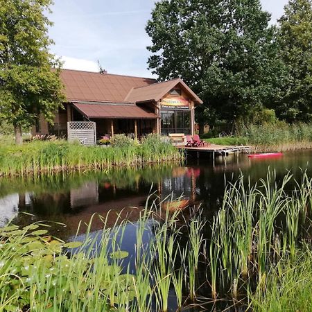 Raudonkalnis Pensionat Mankiskiai Exteriör bild